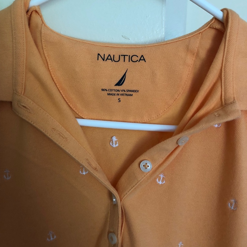 Nautica golf shirt with white anchors!
